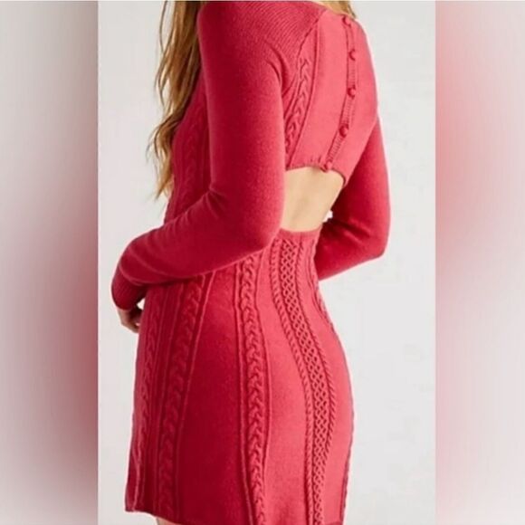 Free People Small World Cable Knit Cranberry Red Mini Sweater Dress Size Lg - Picture 3 of 7